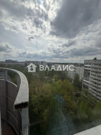 Купить однокомнатную квартиру с балконом на вторичке в Ленинградской области. Вариант № 2257361, 1, площадь - квм, цена 12700000 рублей