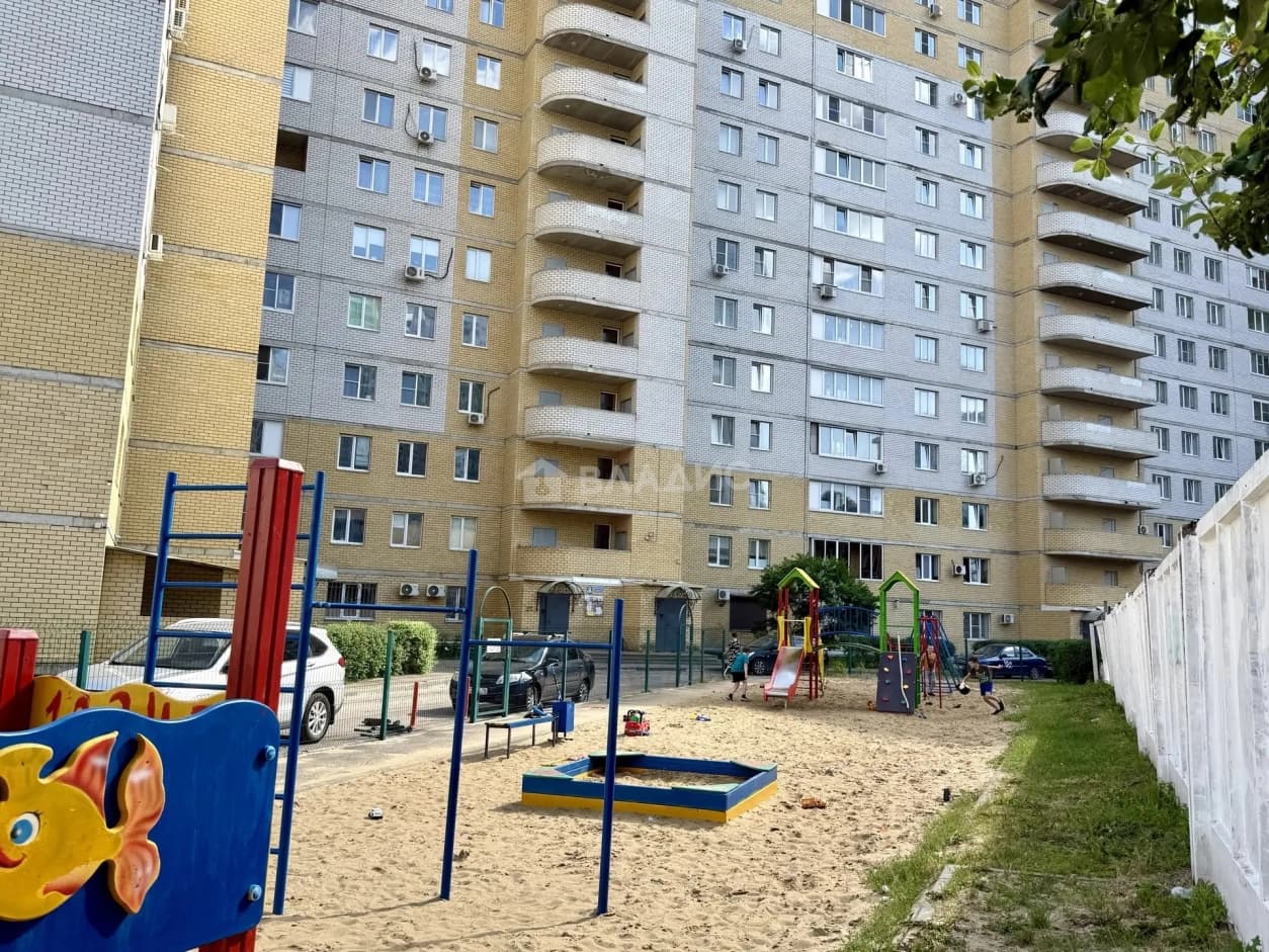 Photo 24