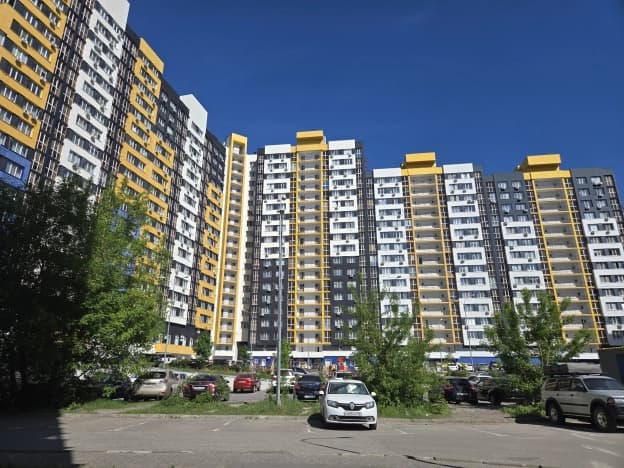 Купить трехкомнатную квартиру площадью 100 кв.м в Пензенской области. Вариант № 1701621, 0, площадь - квм, цена 9790000 рублей