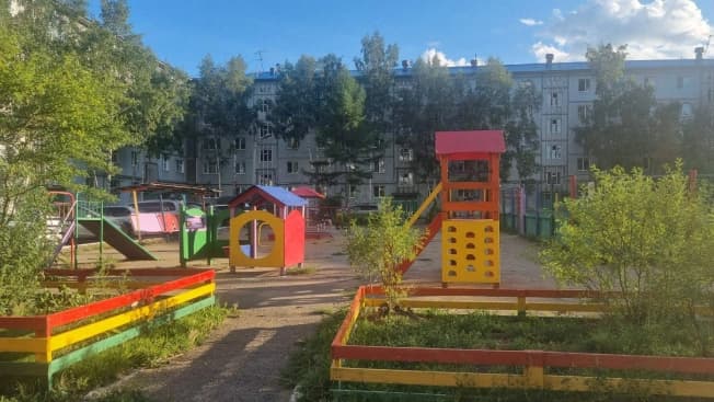 Купить трехкомнатную квартиру на улице Богомягкова в Чите. Вариант № 1207454, 1, площадь - квм, цена 6500000 рублей