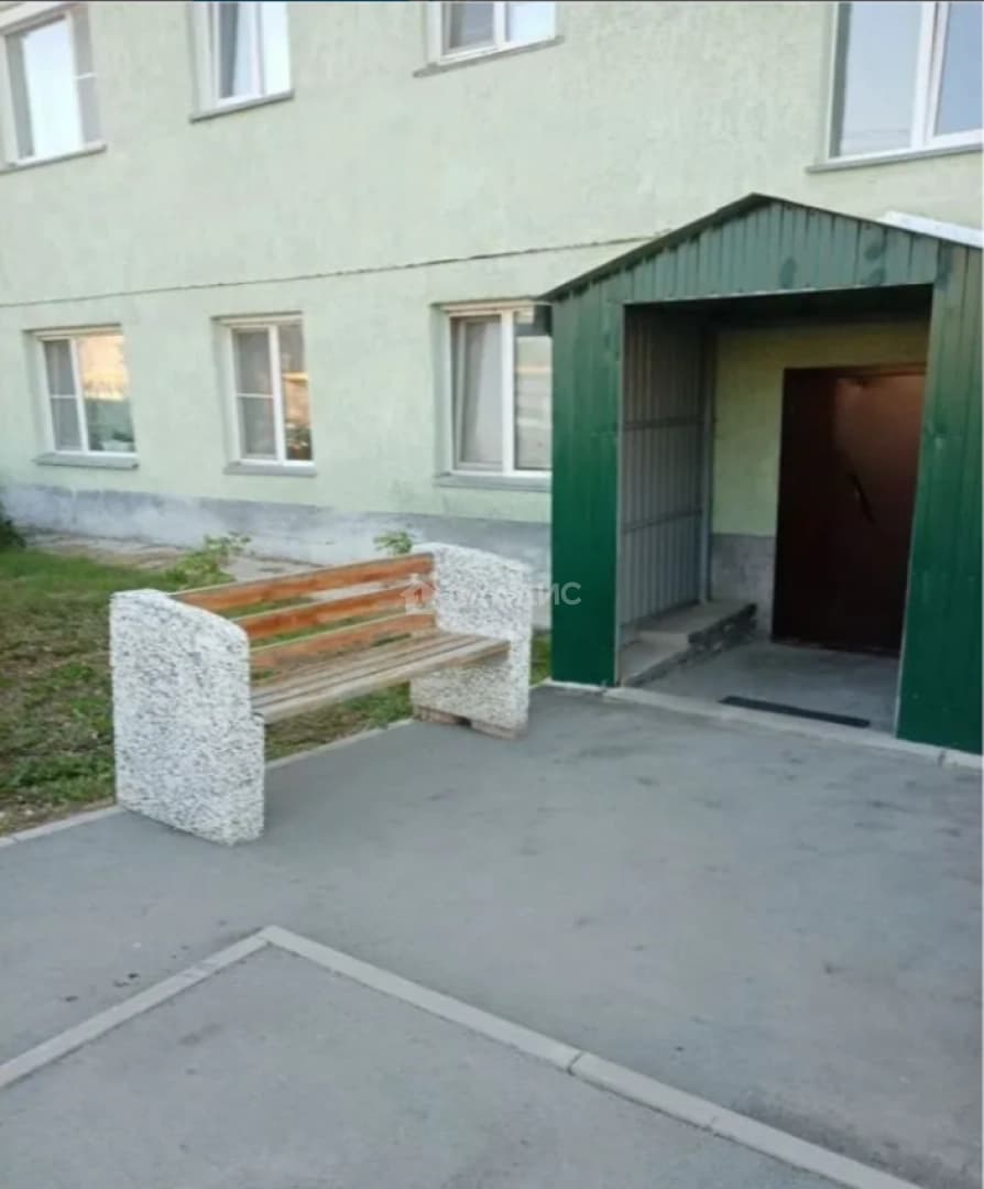 Photo 10