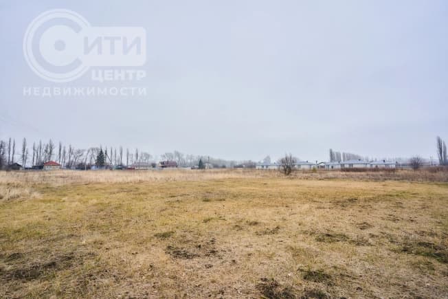 Купить земельный участок в селе Гремячье в Хохольском районе на улице Чехова, село Гремячье в Воронежской области. Вариант № 2071927, 1, площадь - квм, цена 1400000 рублей