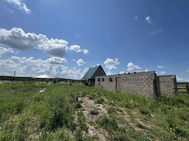 Купить земельный участок в селе Наумовка в Стерлитамакском районе на улице Полевая , село Наумовка в Республике Башкортостан. Вариант № 2234346, 1, площадь - квм, цена 1200000 рублей