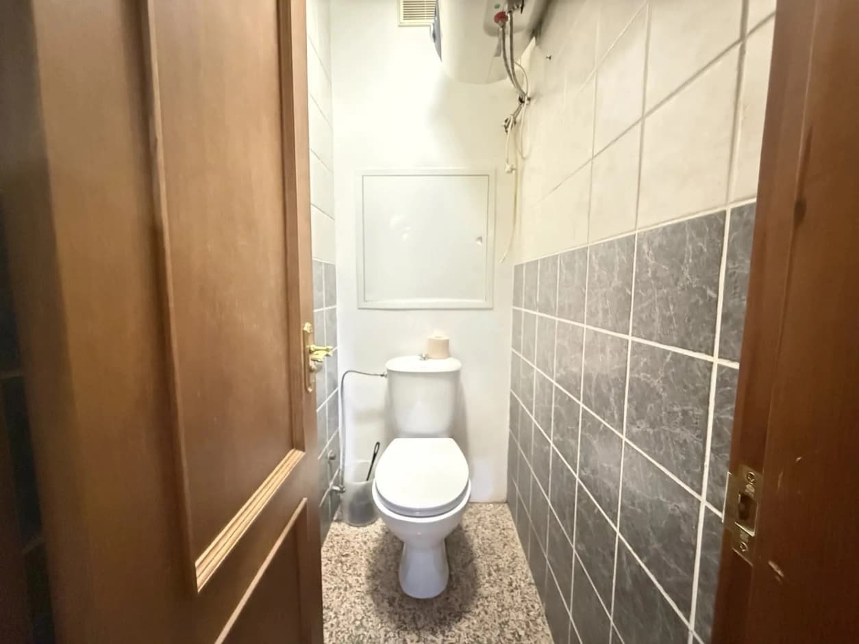 Photo 18