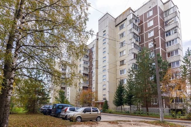 Купить трехкомнатную квартиру на улице Космонавтов в Коврове. Вариант № 2353027, 0, площадь - квм, цена 4850000 рублей