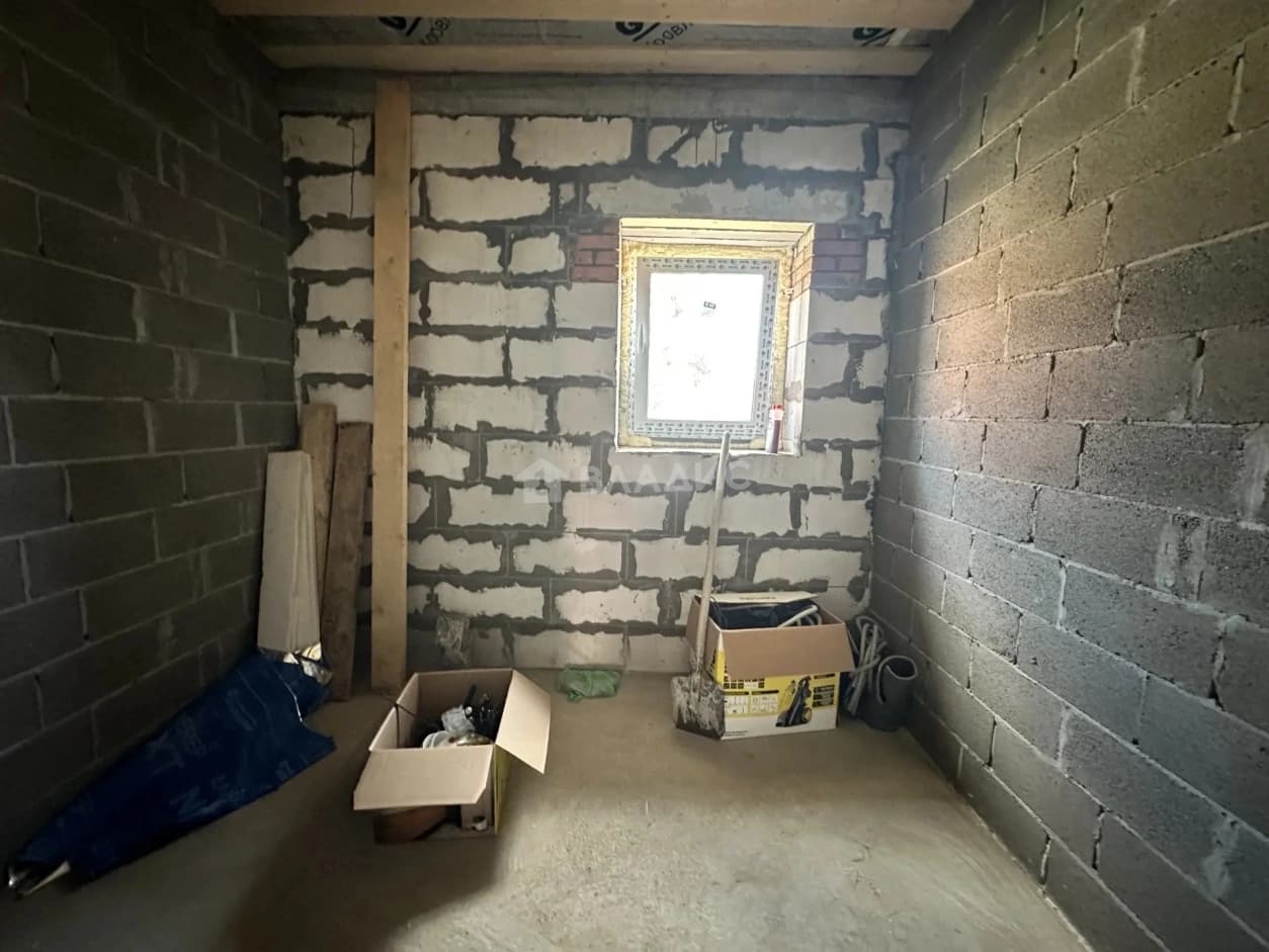 Photo 38
