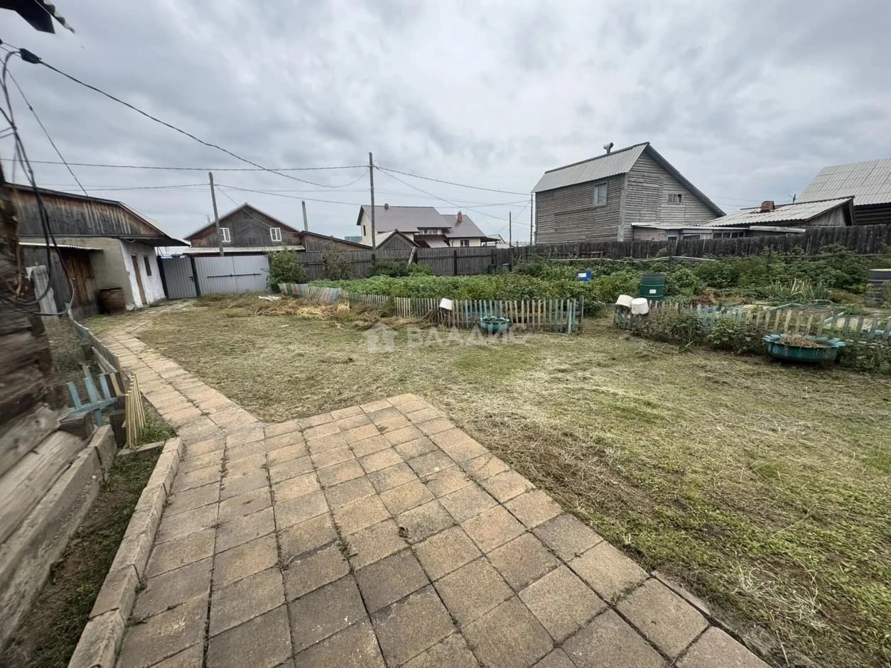 Photo 16