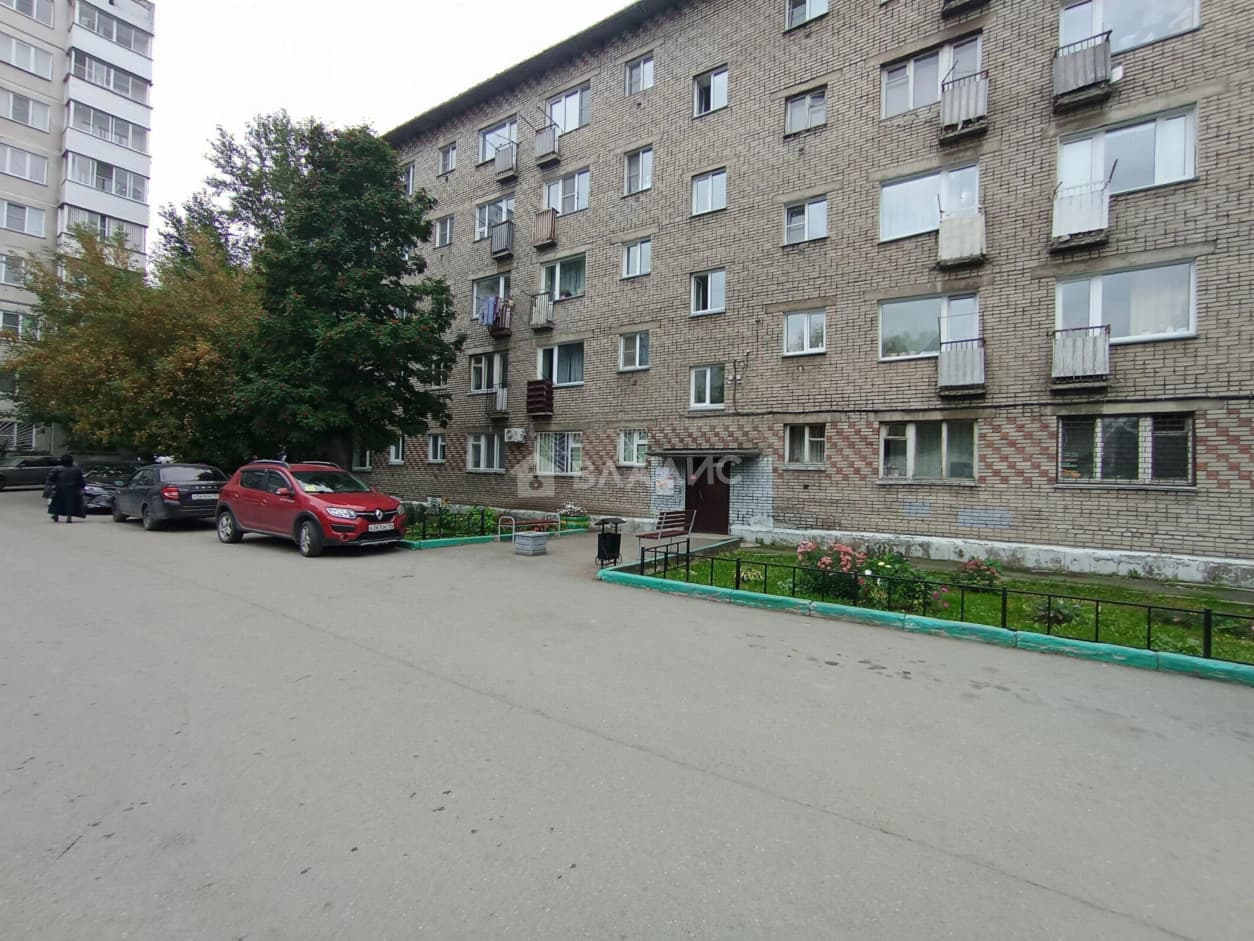 Photo 10