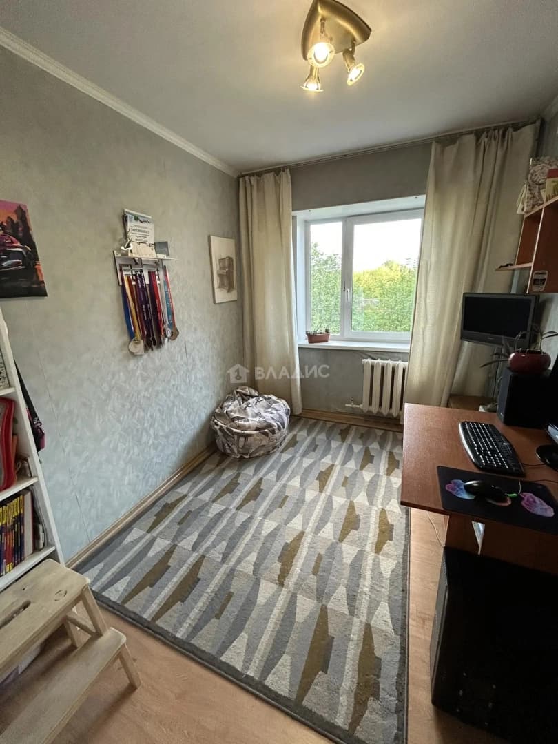 Photo 13