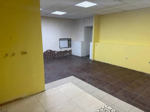 Снять коммерческую недвижимость свободного назначения в Микрорайоне 4-й, Московский район в Рязани. Вариант № 2079730, 1, площадь - квм, цена 35000 рублей