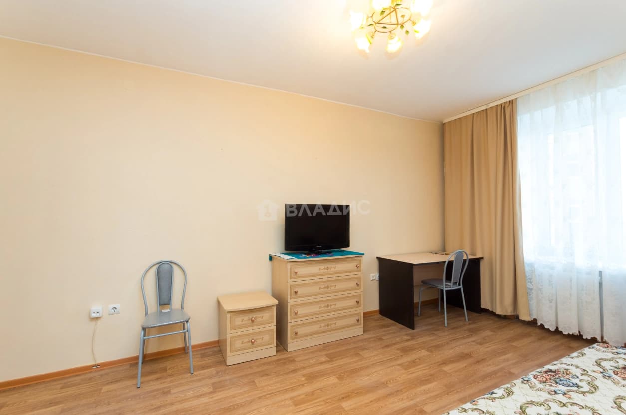Photo 6