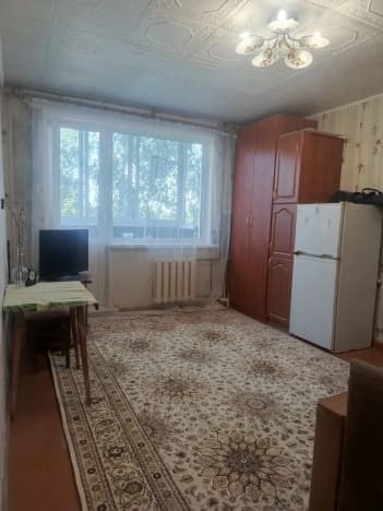 Купить однокомнатную квартиру с ремонтом на вторичке в районе Дзержинский в Новосибирске. Вариант № 2208349, 0, площадь - квм, цена 2600000 рублей