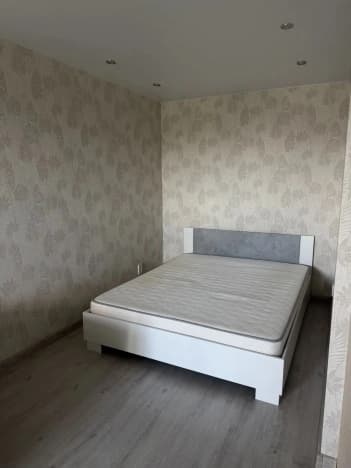 . Вариант № 759014, 1, площадь - 40 квм, цена 25000 рублей
