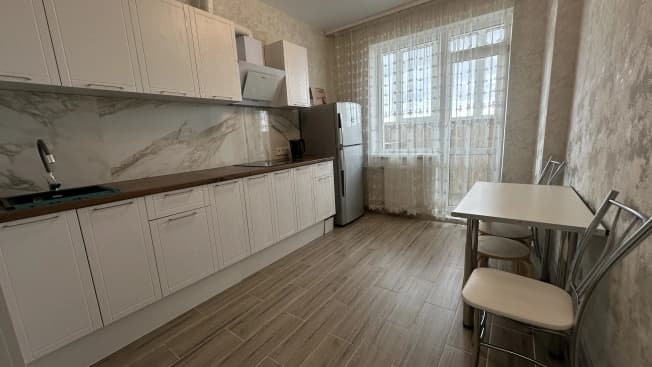 Купить квартиру площадью 40 кв.м на вторичке в Волгограде. Вариант № 2274640, 0, площадь - квм, цена 5700000 рублей