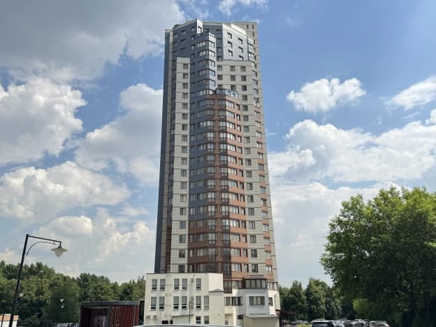 Снять квартиру в ЖК Инновация в Московской области. Вариант № 2289599, 0, площадь - квм, цена 300000 рублей
