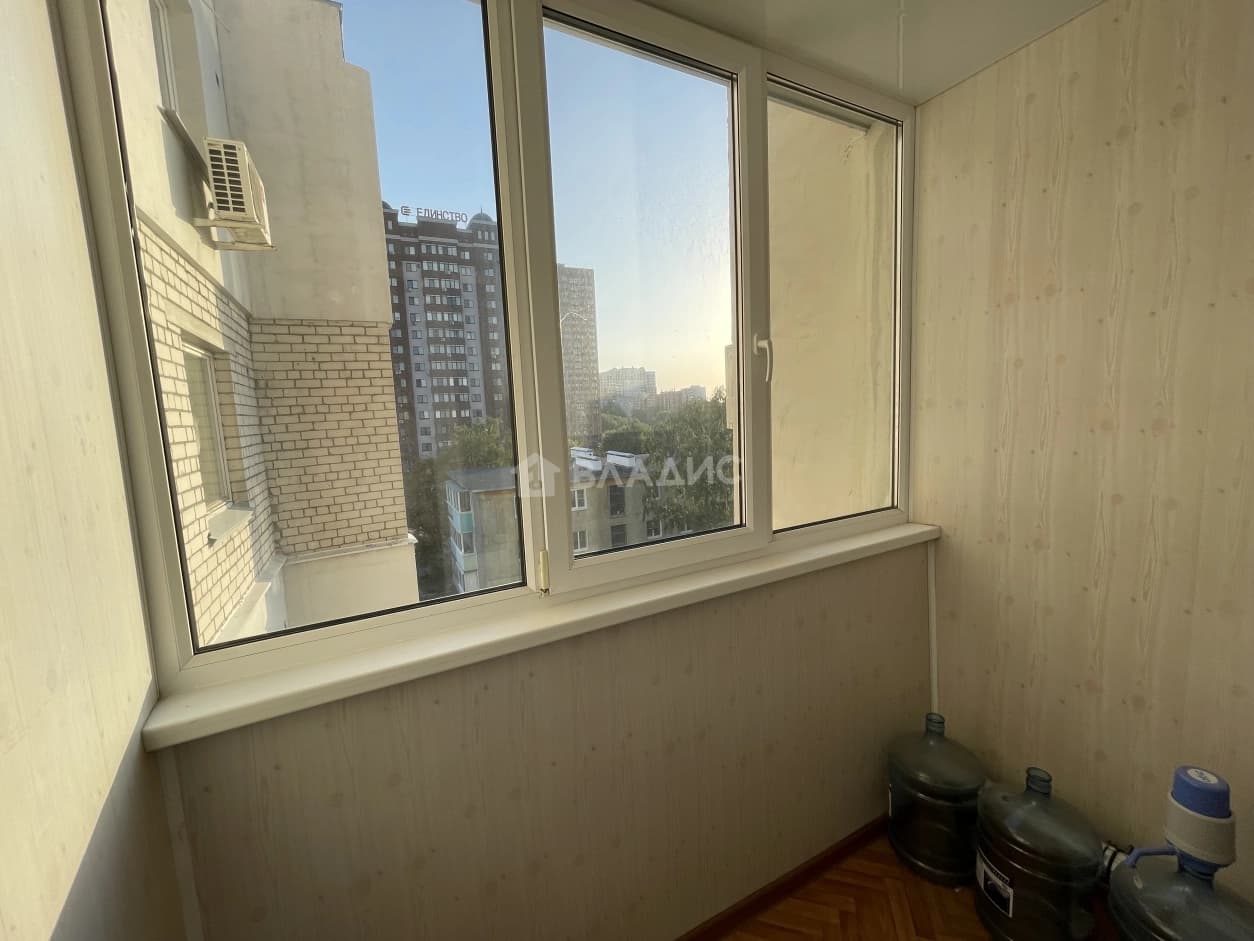 Photo 19