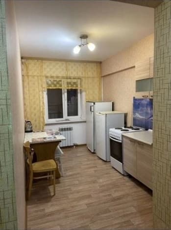Купить однокомнатную квартиру на улице Коммунаров в Иркутске. Вариант № 2039788, 1, площадь - квм, цена 6000000 рублей