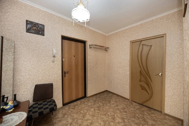 Купить трехкомнатную квартиру в Амурской области. Вариант № 2296636, 1, площадь - квм, цена 9200000 рублей