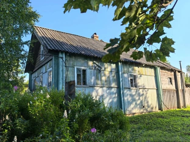 Купить дом в Ленинградской области. Вариант № 2289783, 0, площадь - квм, цена 2300000 рублей