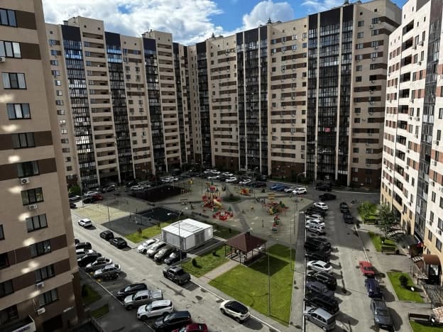Купить однокомнатную квартиру с ремонтом на вторичке в Пензенской области. Вариант № 2237192, 1, площадь - квм, цена 6500000 рублей