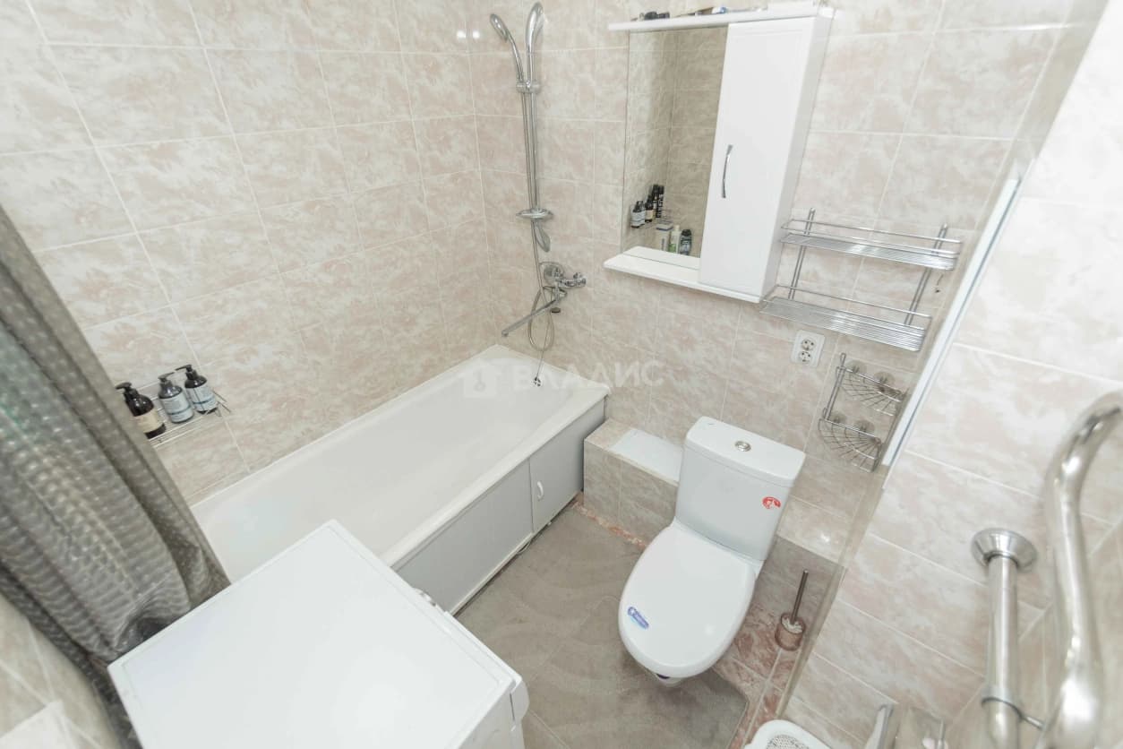 Photo 11