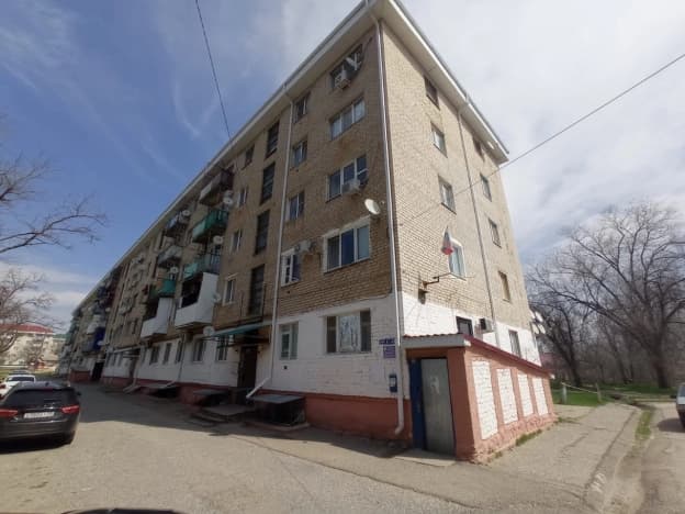 Купить двухкомнатную квартиру до 4,5 млн в Элисте. Вариант № 1252556, 0, площадь - квм, цена 4400000 рублей