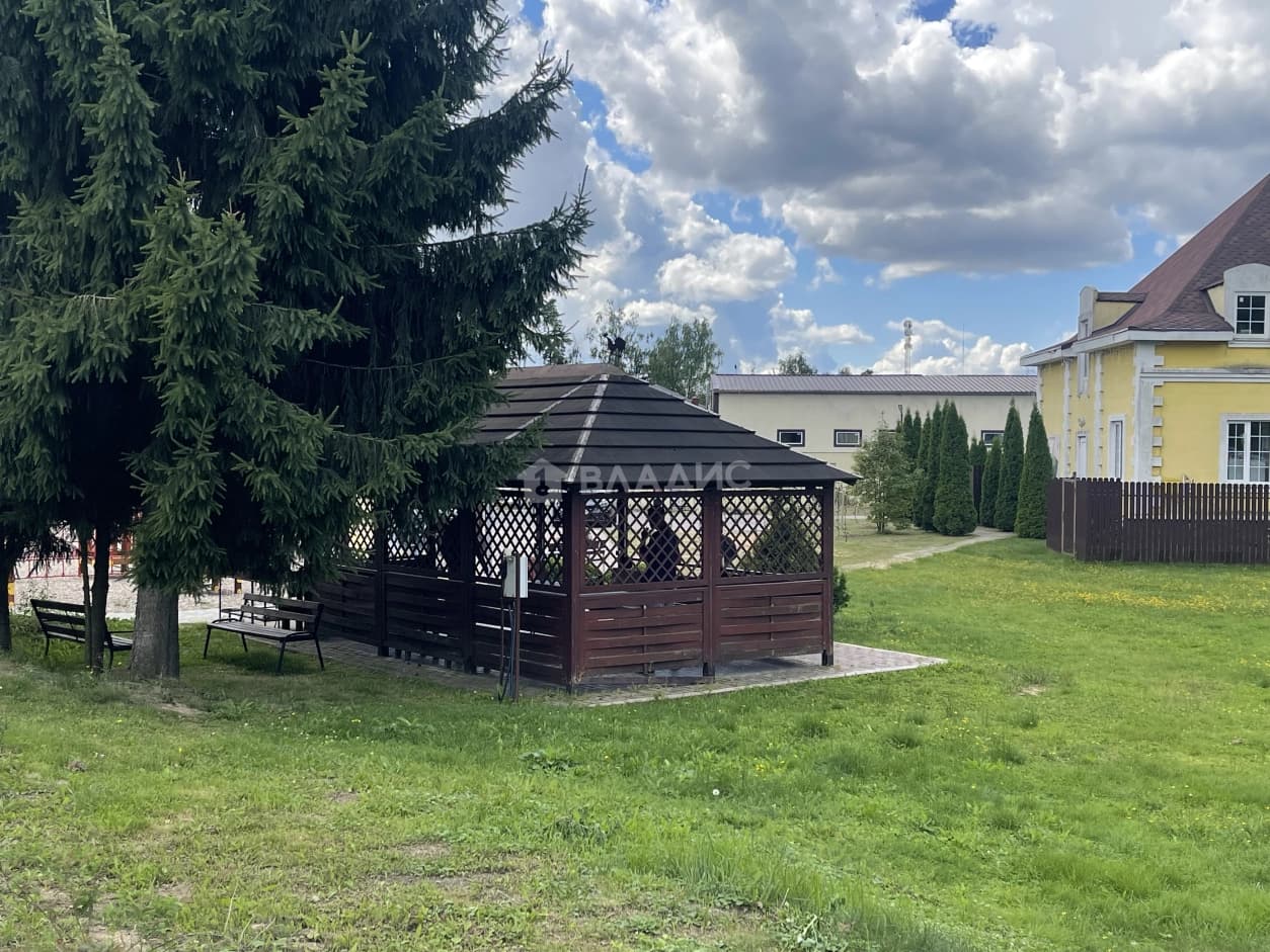 Photo 28
