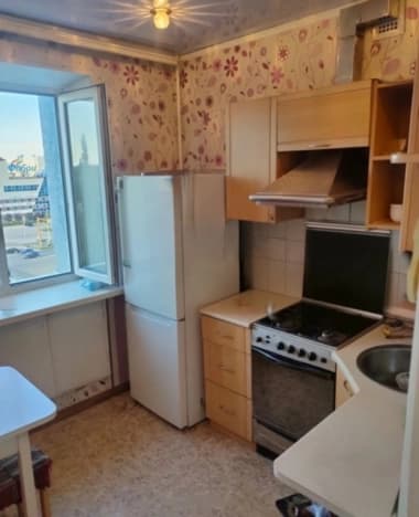 Купить квартиру площадью 40 кв.м в Оренбургской области. Вариант № 2253695, 0, площадь - квм, цена 4500000 рублей