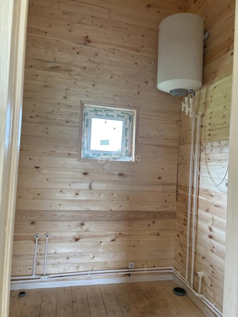 Photo 11