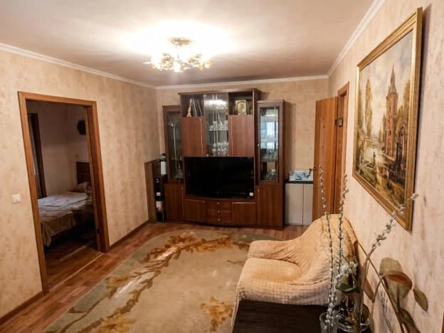 Купить четырехкомнатную квартиру до 1,5 млн в Волгограде. Вариант № 2267721, 0, площадь - квм, цена 4300000 рублей