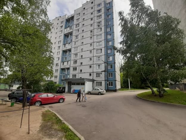 Купить квартиру с ремонтом на улице Марии Октябрьской в Смоленске. Вариант № 2291597, 0, площадь - квм, цена 3150000 рублей