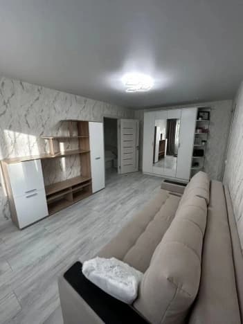 Купить двухкомнатную квартиру с мебелью в Владимире. Вариант № 2396160, 1, площадь - квм, цена 6350000 рублей