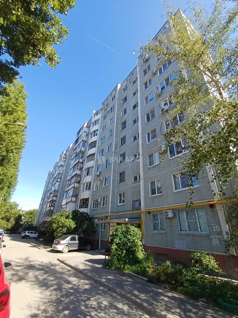 Photo 10