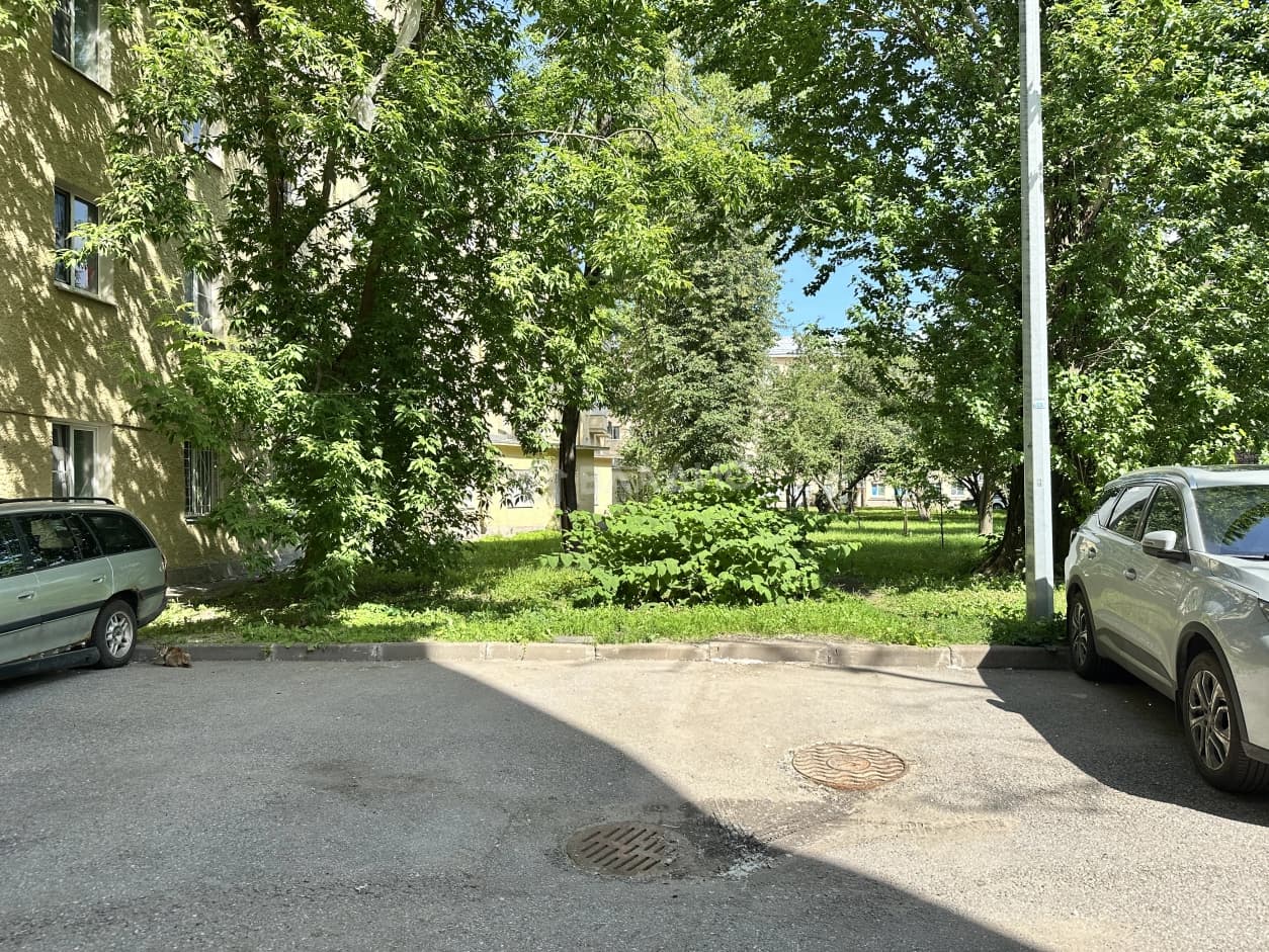 Photo 33