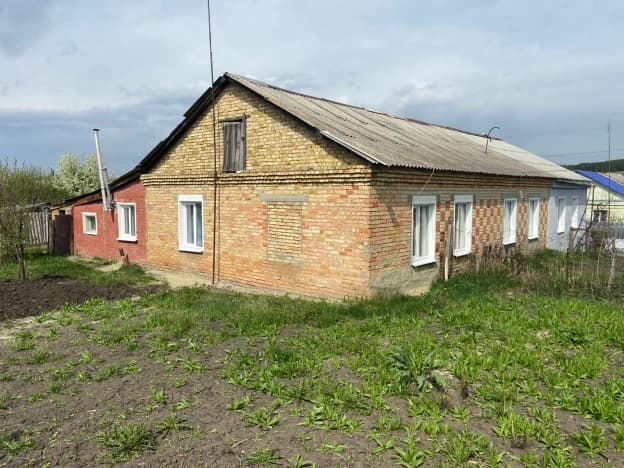Купить трехкомнатную квартиру в селе Старая каменка в Пензенском районе на улице Пришкольная , село Старая Каменка в Пензенской области. Вариант № 730906, 0, площадь - квм, цена 900000 рублей