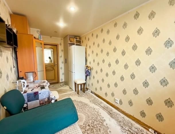 Купить пятикомнатную квартиру до 12 млн в Калужской области. Вариант № 2220672, 1, площадь - квм, цена 1100000 рублей