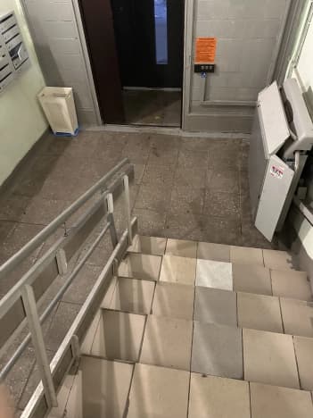 Купить квартиру на 1 этаже на вторичке в Москве. Вариант № 2339940, 1, площадь - квм, цена 10499999 рублей