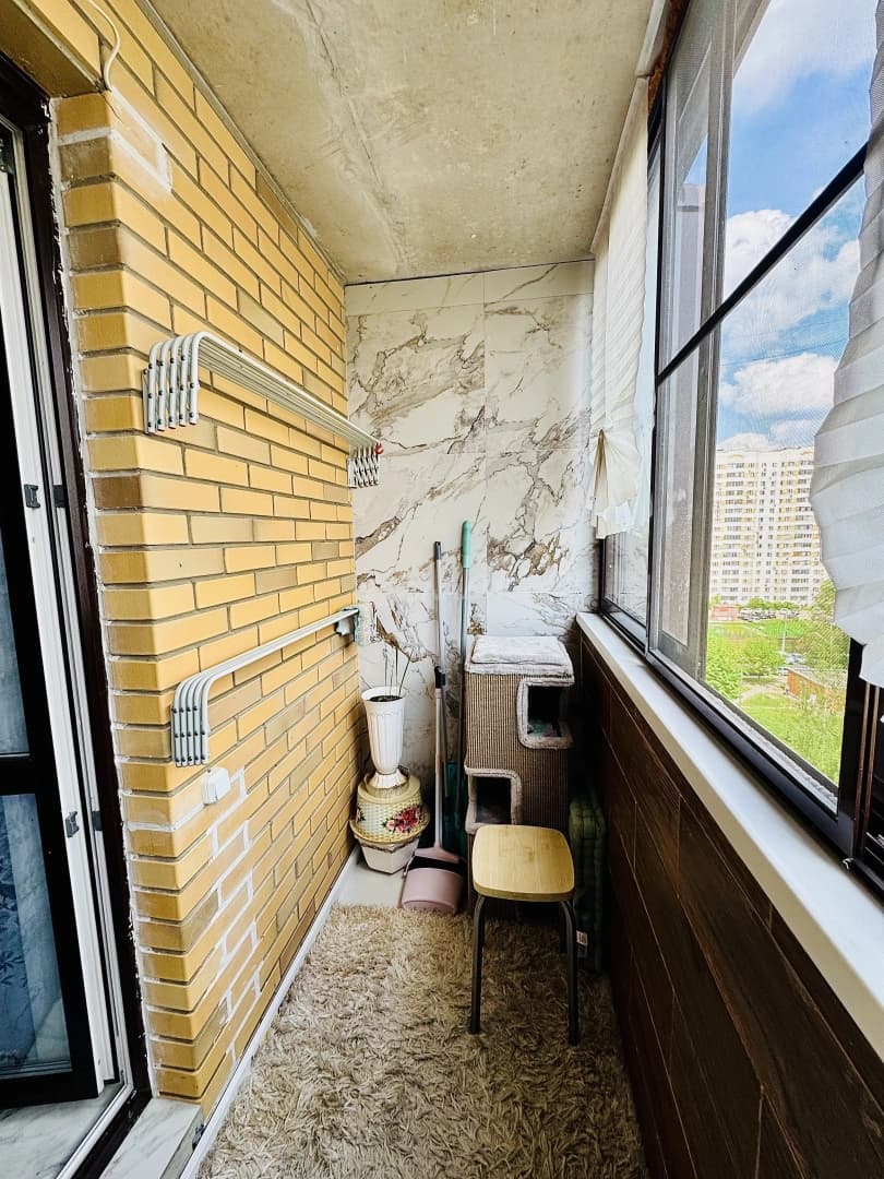 Photo 18