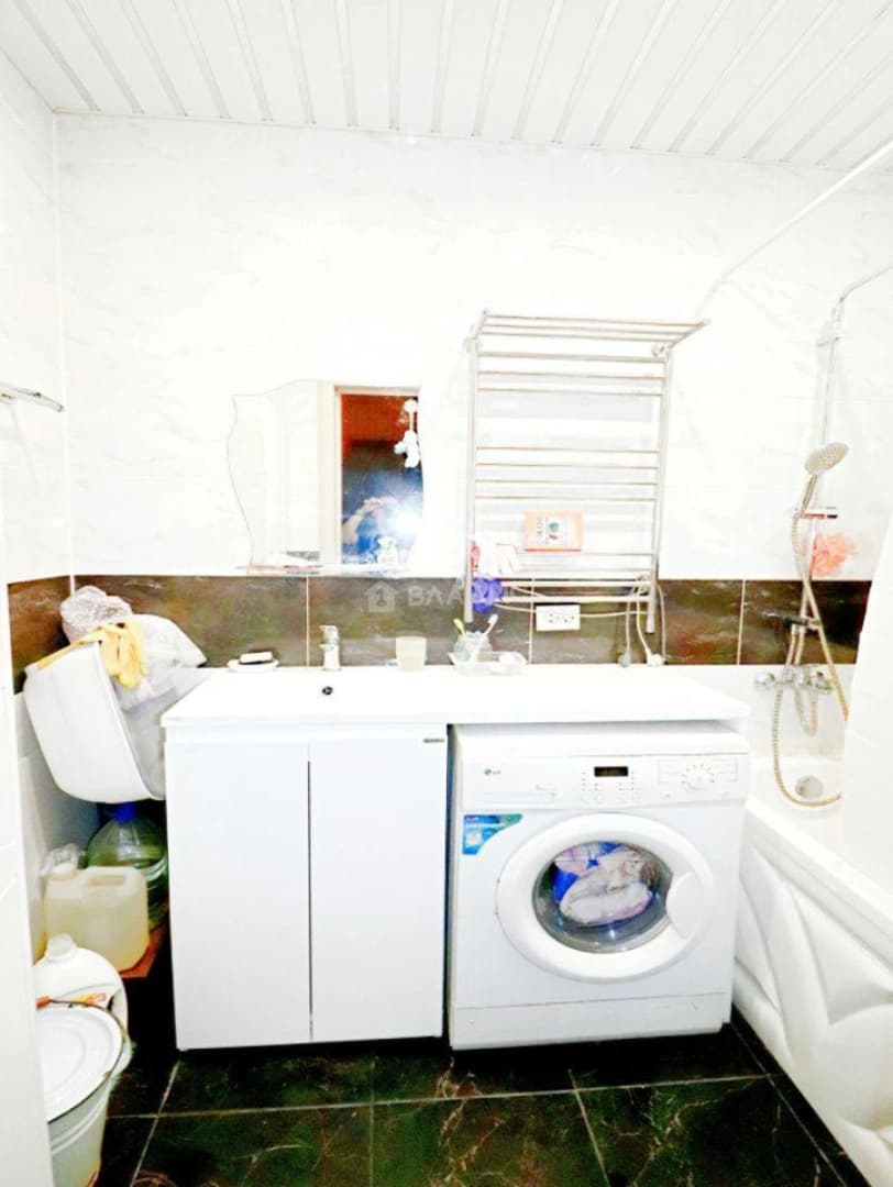 Photo 9