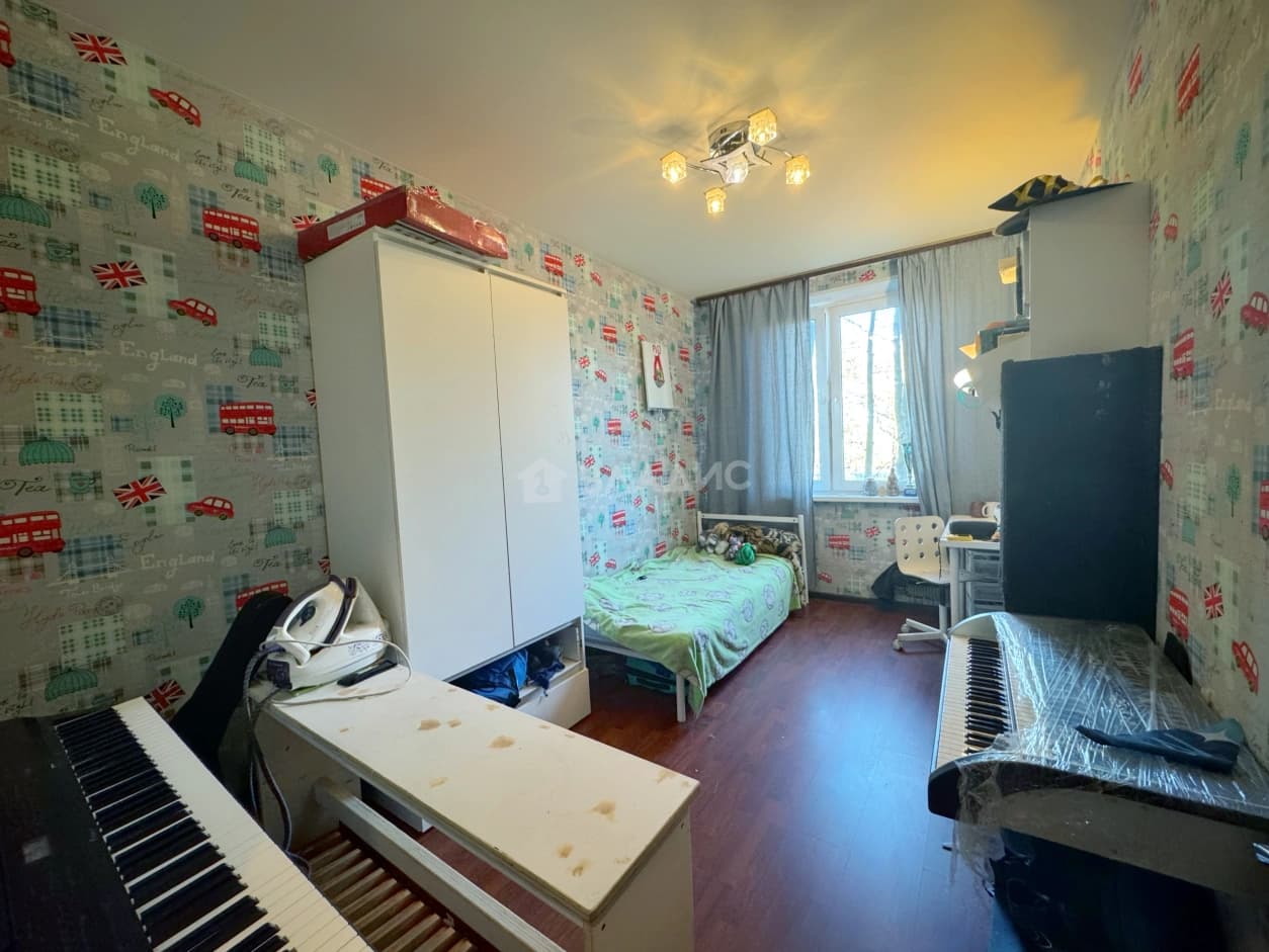 Photo 12