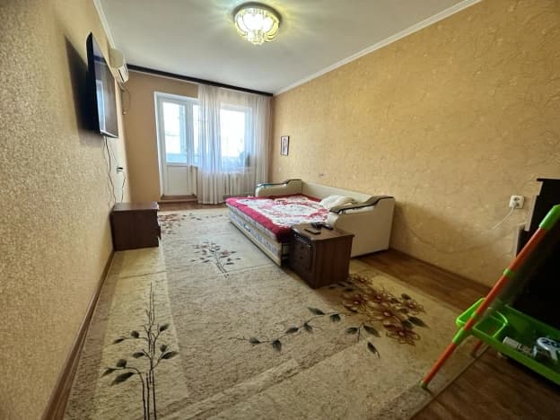 Купить квартиру площадью 60 кв.м на вторичке в Ростовской области. Вариант № 1062078, 0, площадь - квм, цена 6500000 рублей