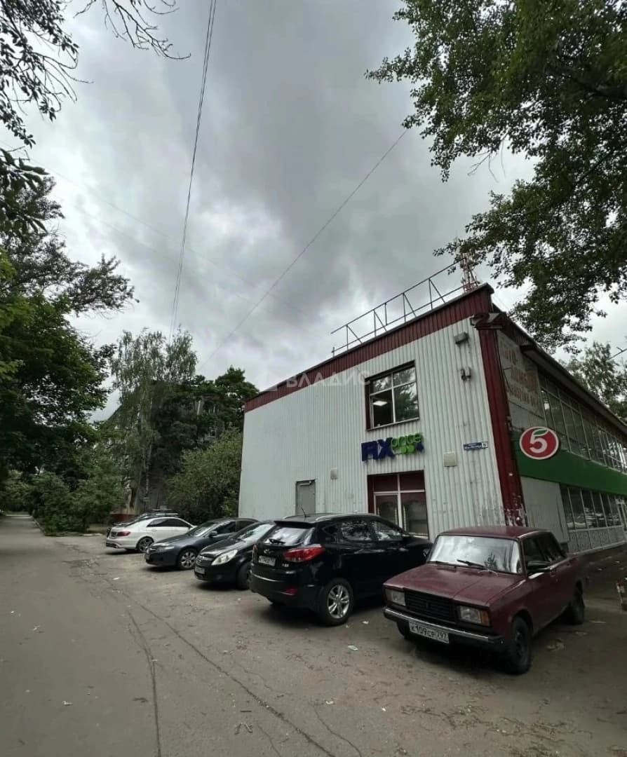 Photo 10