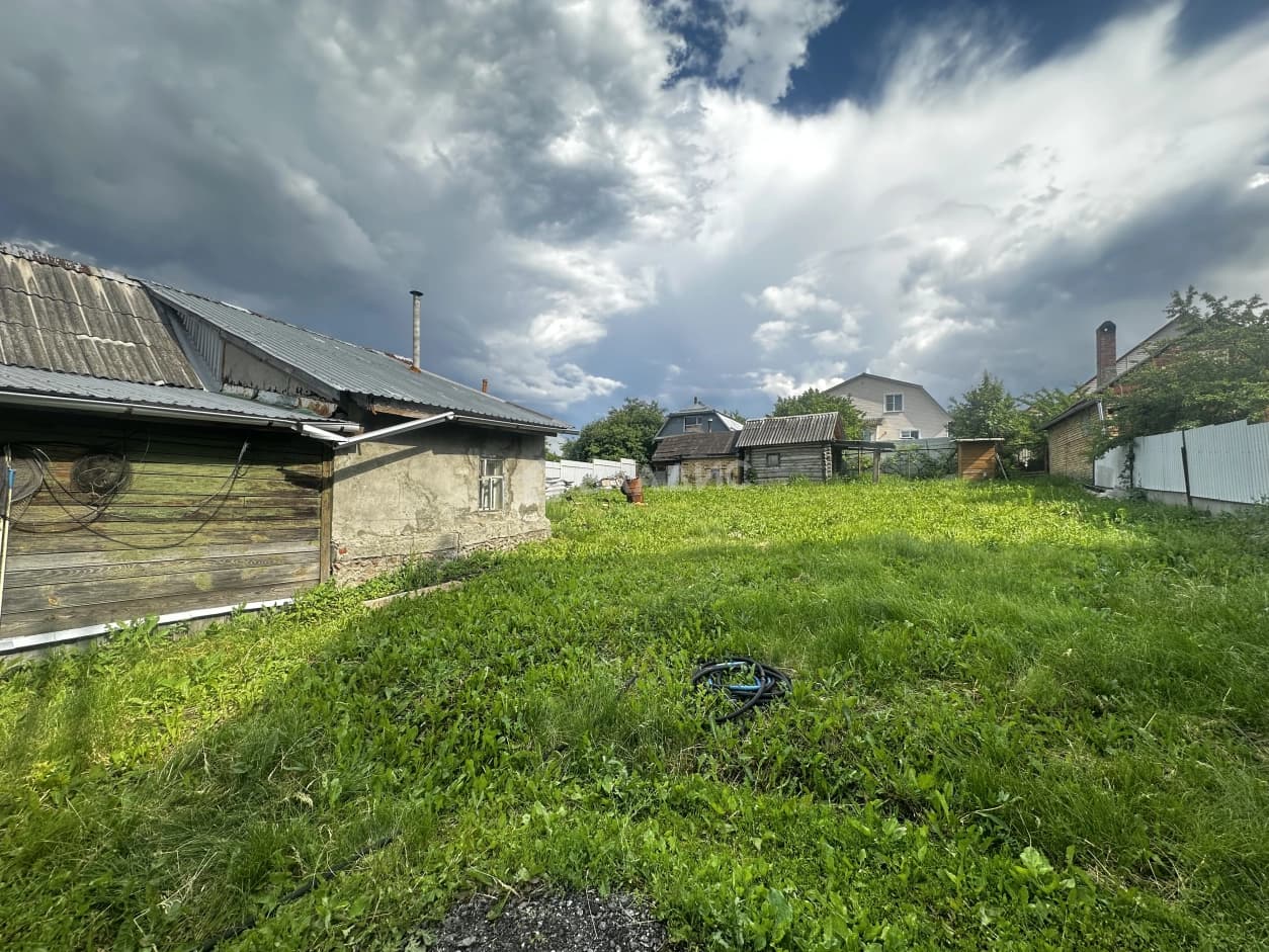 Photo 10