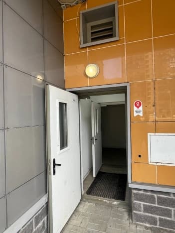 Снять коммерческую недвижимость в Ленинградской области. Вариант № 2220814, 0, площадь - квм, цена 85000 рублей