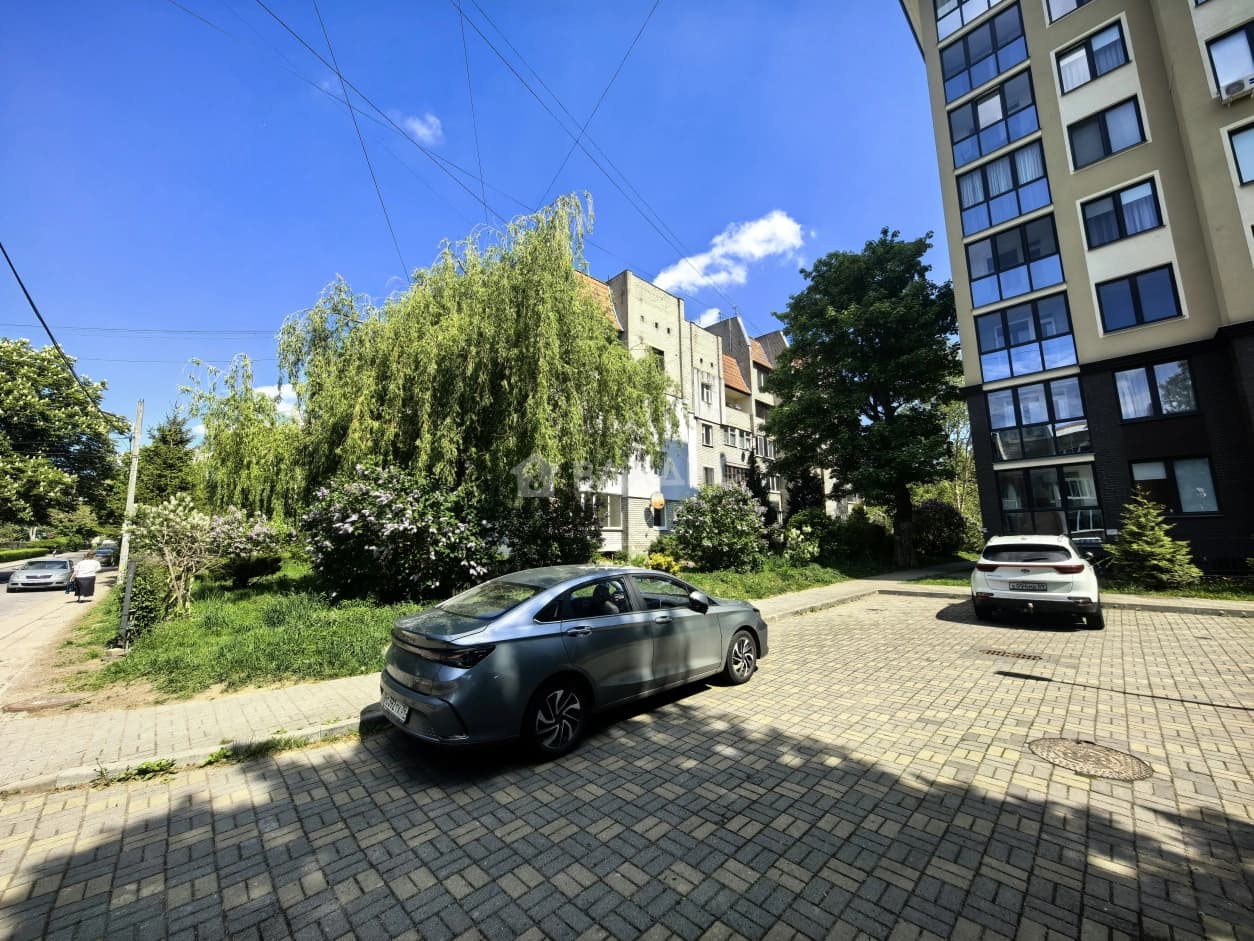 Photo 29
