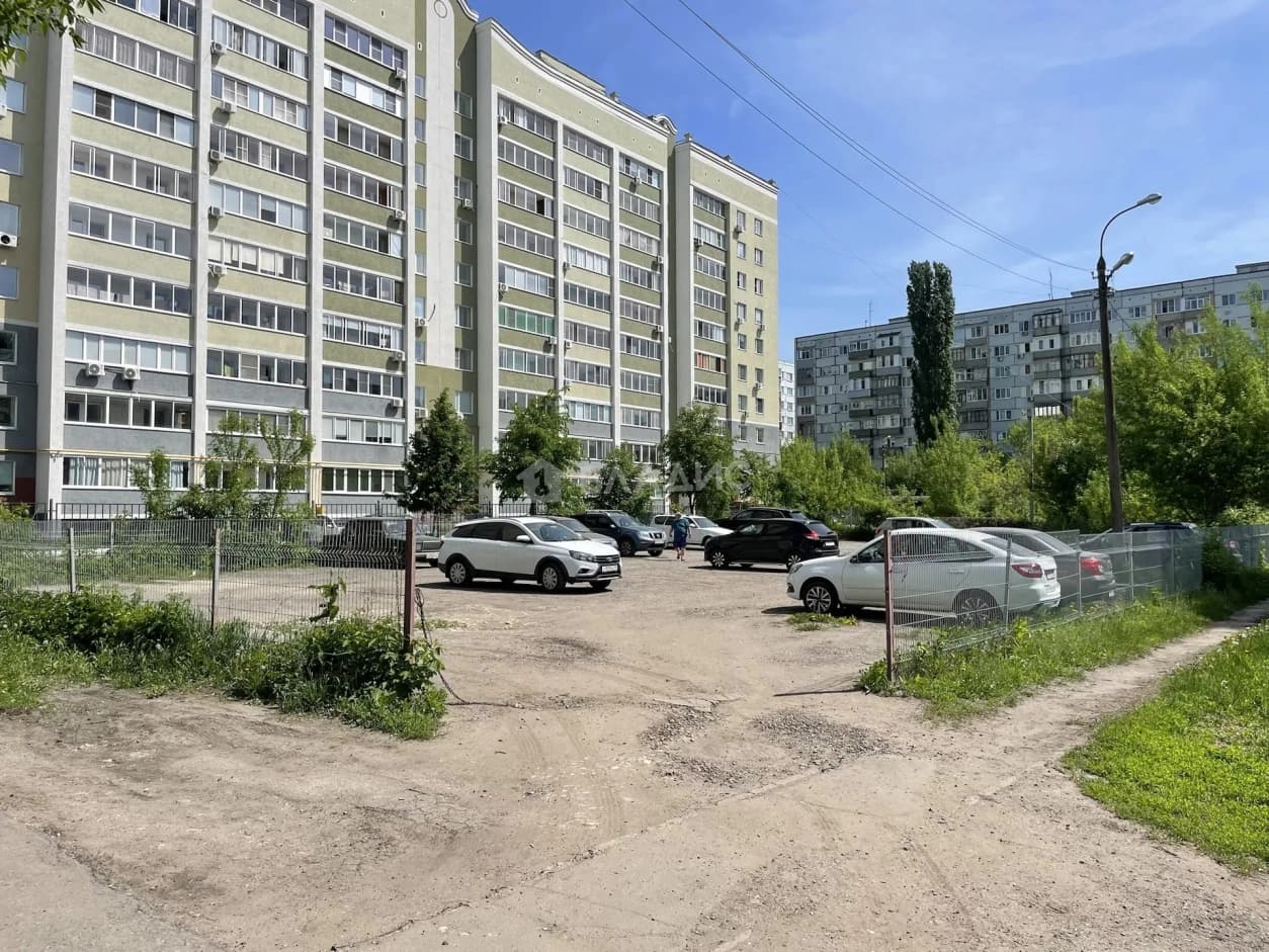 Photo 12