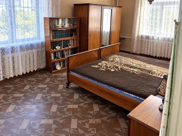 Купить квартиру с балконом в Новосибирской области. Вариант № 2408194, 1, площадь - квм, цена 10000000 рублей