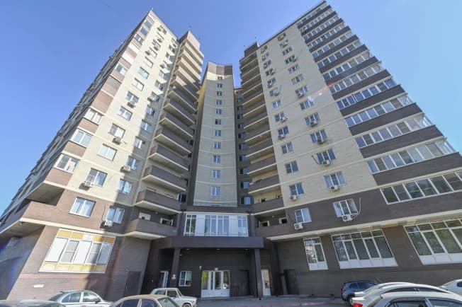 Купить однокомнатную квартиру на улице Луначарского в Батайске. Вариант № 1748370, 1, площадь - квм, цена 4500000 рублей