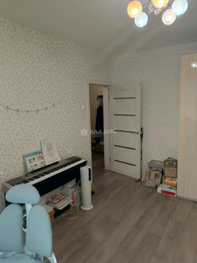 Photo 4