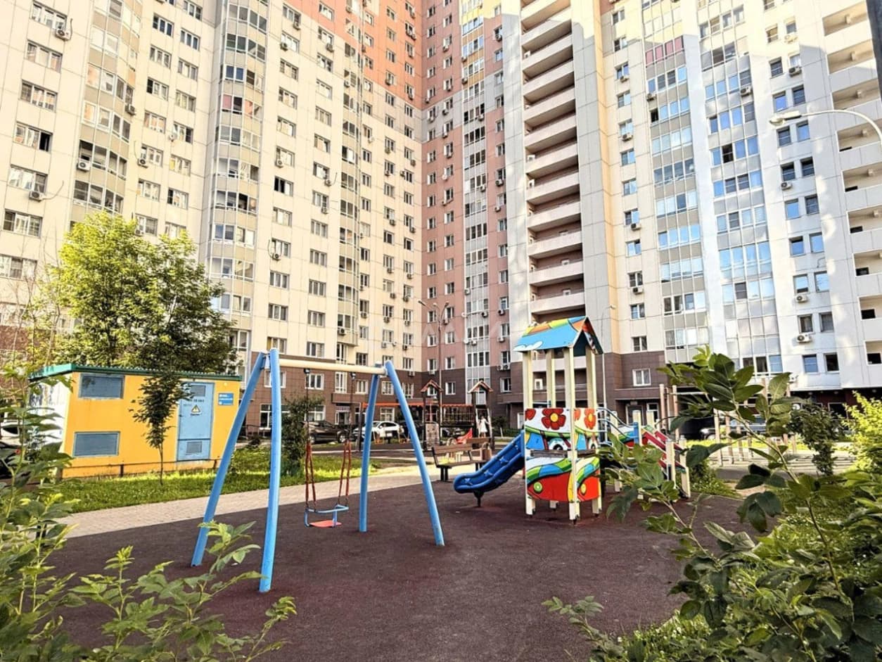 Photo 18